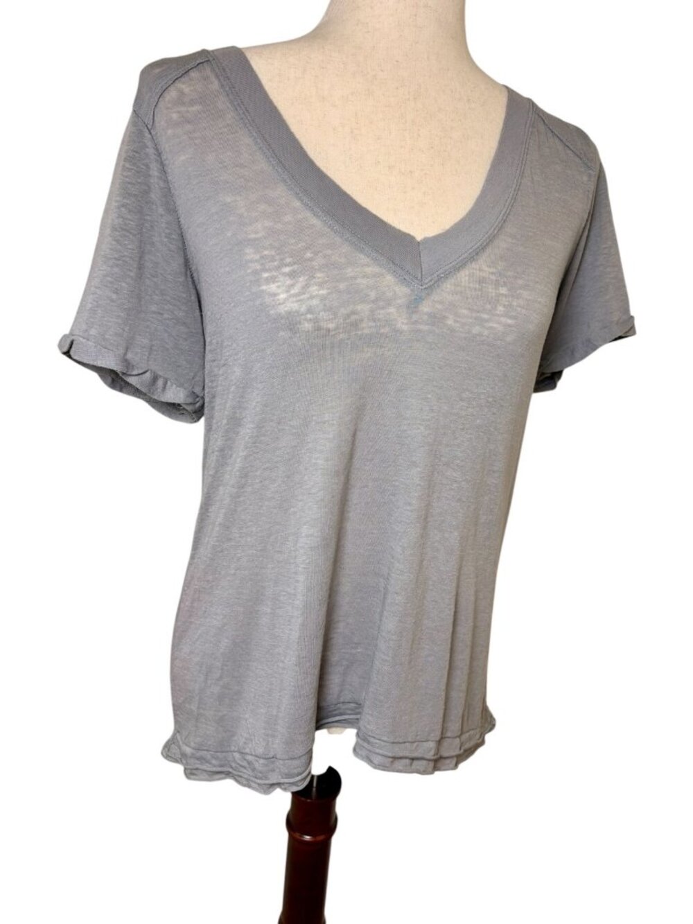 We The Free Gray Distressed Semi Sheer Burnout V-Neck T-Shirt Small